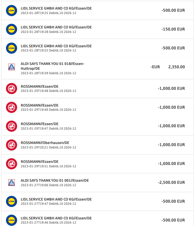 Zu sehen ist ein Kontoauszug, der mehrere Abbuchungen bei Lidl, Aldi und Rossmann enthält. Die Beträge liegen zwischen 150 € und 2.500 €.